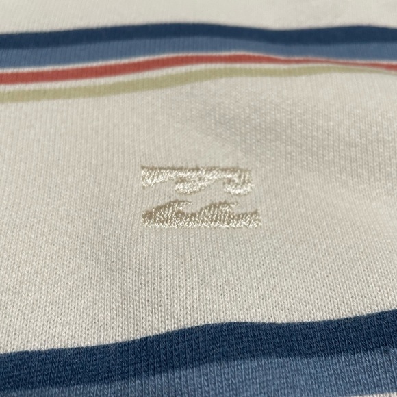 Billabong Women’s Short Story Hoodie NWOT - Picture 4 of 10